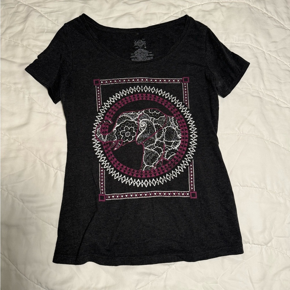 Bohemian elephant tee shirt